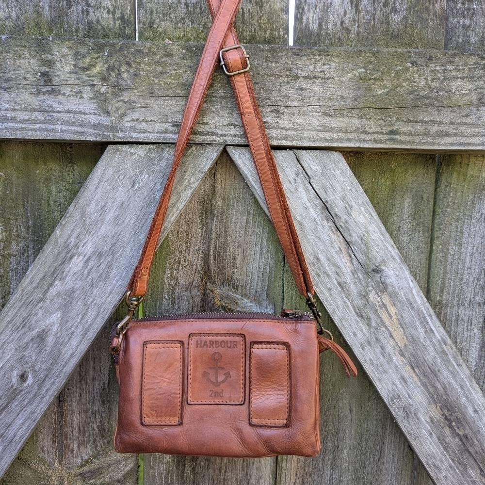 Harbour 2nd Luna Crossbody or Belt Bag in‎ Cognac Genuine Distressed Soft… - Picture 2 of 12